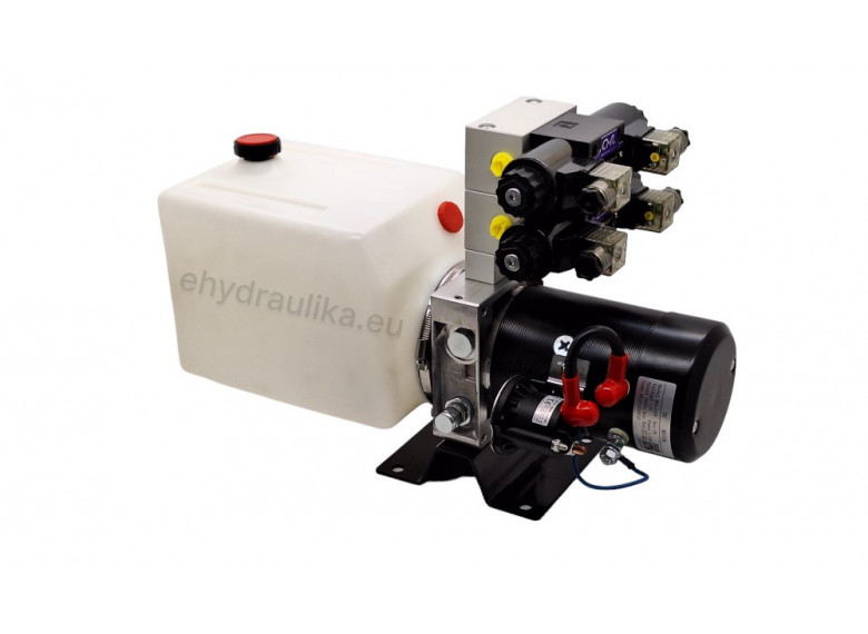 Mini aggregátum 2,2 kW, 24 DC, 2,5 cm3, 6 literes tartály,egy kapcsolótáblával